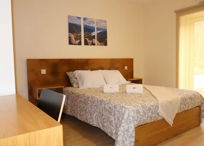 Outeiro Do Moinho Bed & Breakfast